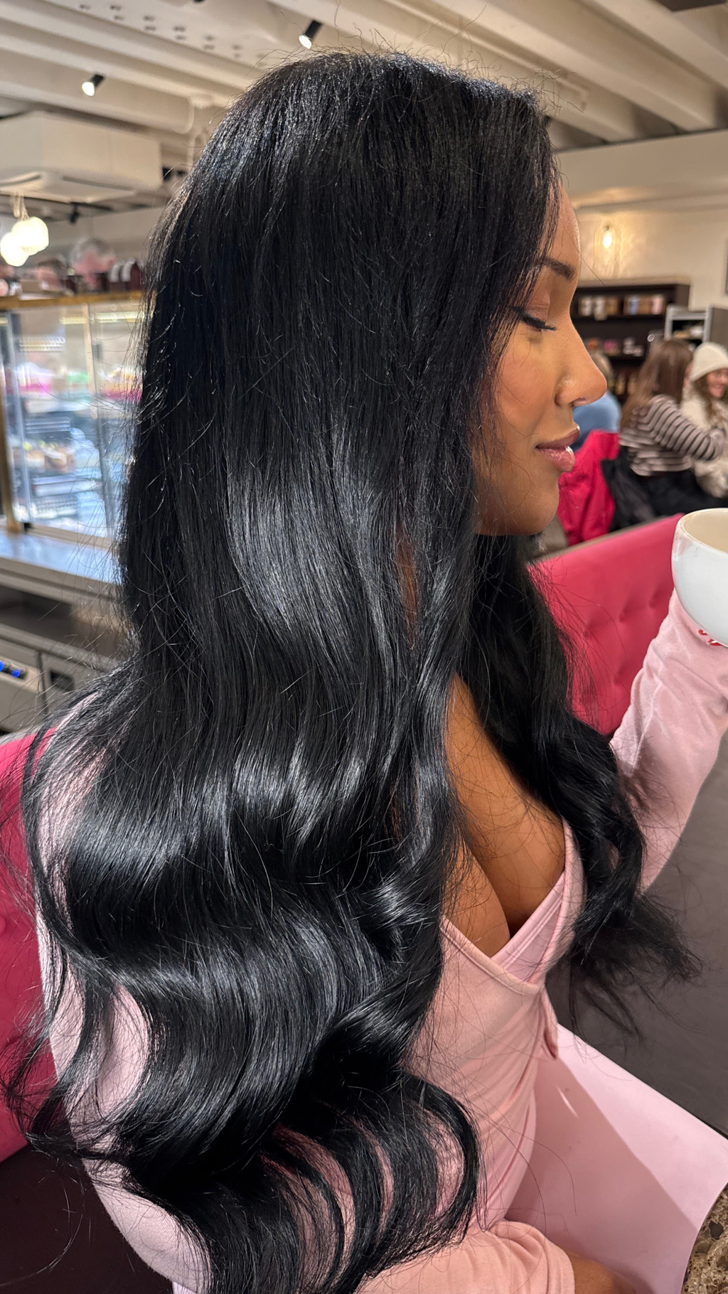 Silky Straight Clip-ins Almost black